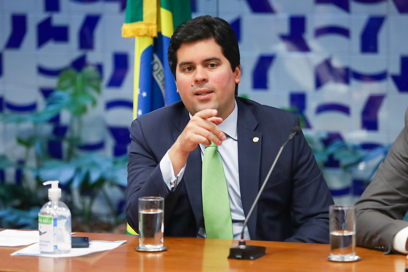 Proposta pelo deputado André Fufuca, CPI para investigar caso Americanas é criada na Câmara dos Deputados | Partido Progressistas