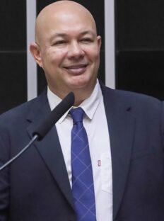 Zé Adriano